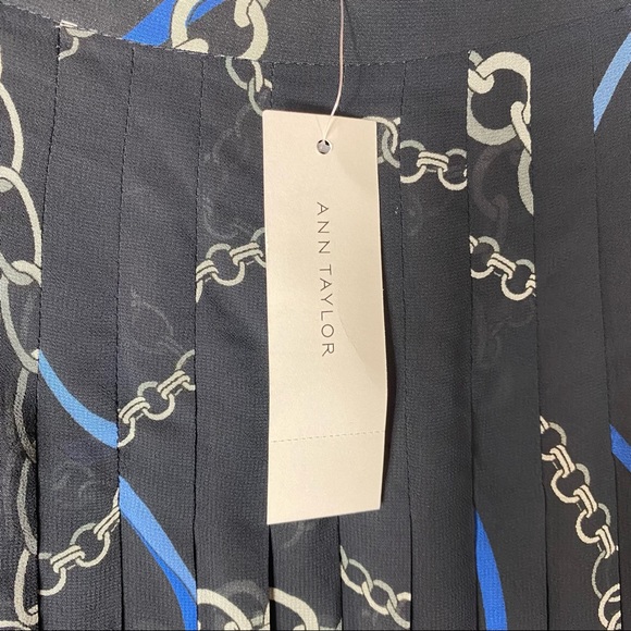 ANN TAYLOR Ribbon Chain Pleated Skirt - Picture 10 of 12